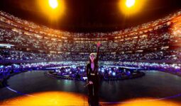 Anuncia SECULT concierto de la OFEQ con Mariana Bo