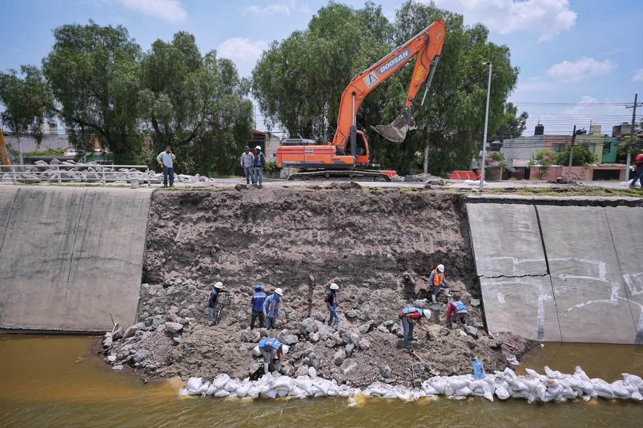 En este momento estás viendo Reconstrucción del Dren El Arenal en tiempo record