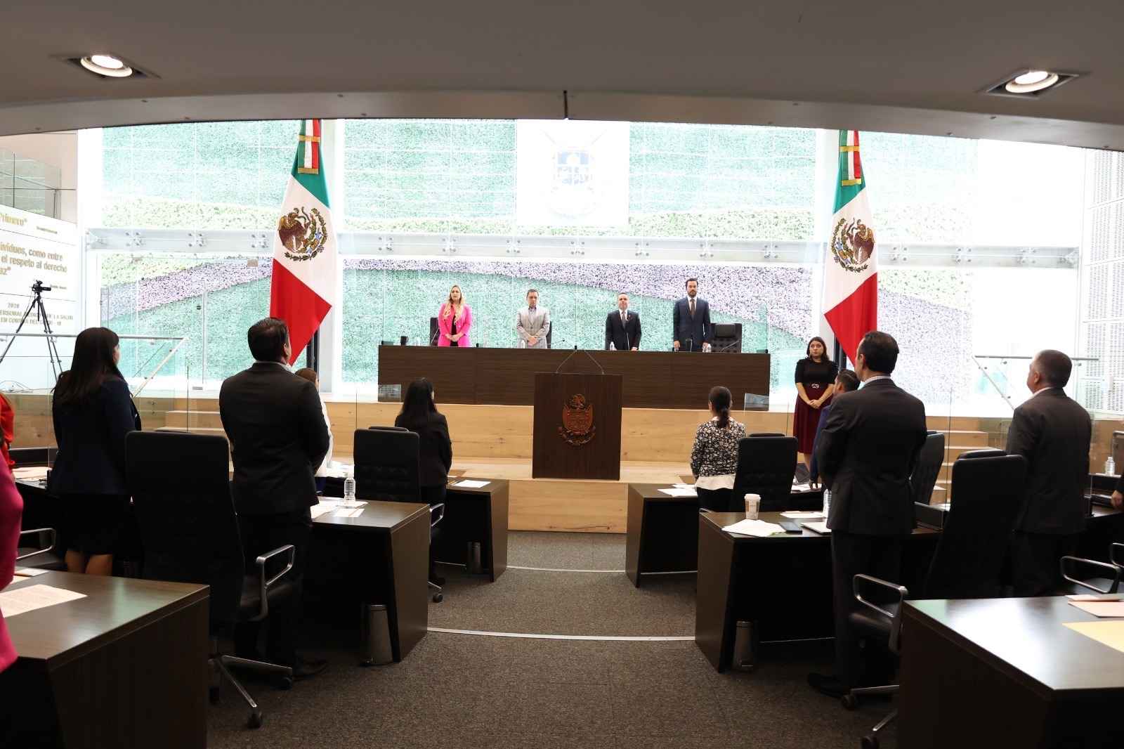 En este momento estás viendo Aprueban Ley Kuri para proteger a menores en entornos digitales