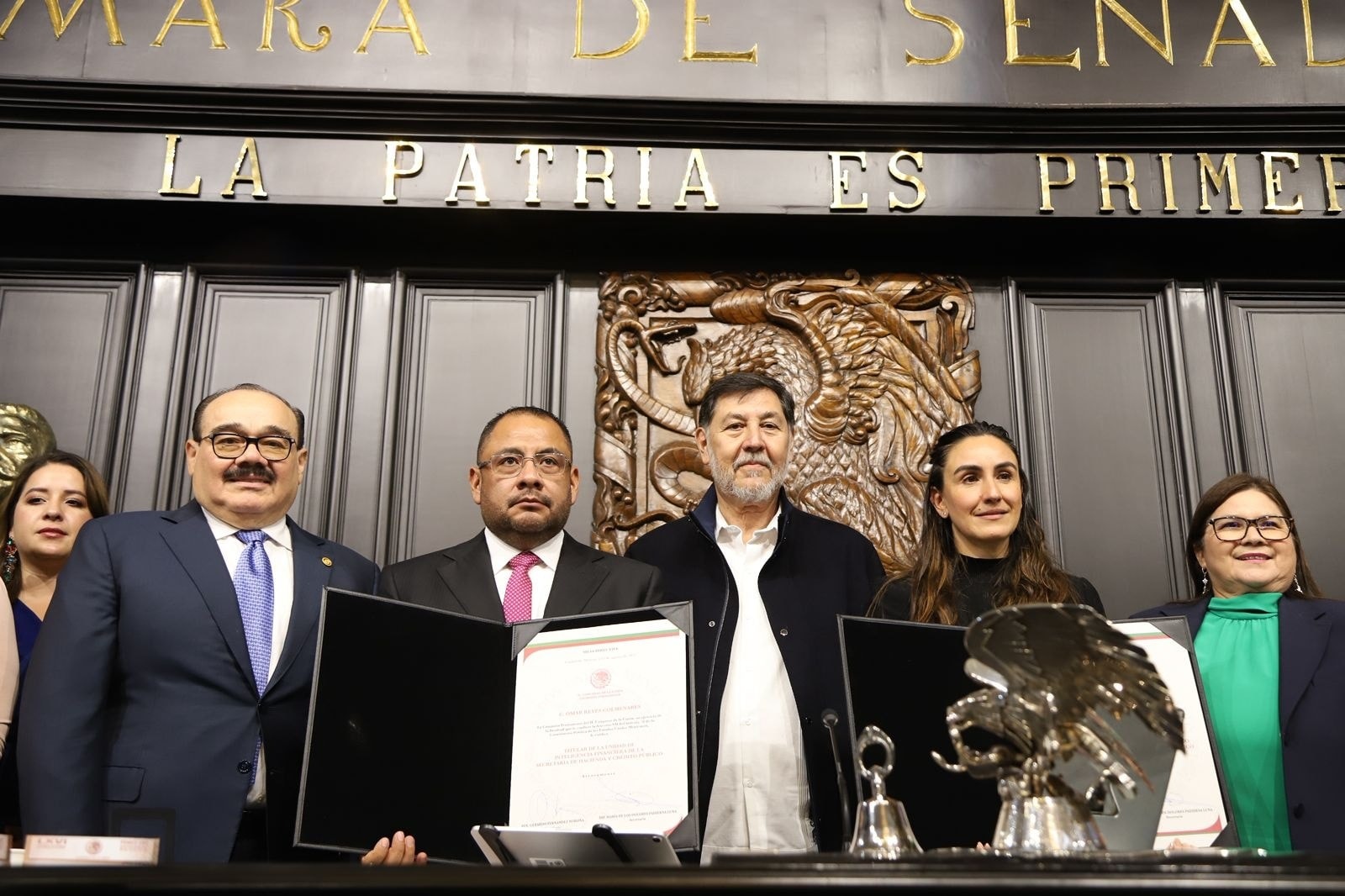 En este momento estás viendo Nombramientos en Hacienda y la UIF dividen al Congreso.