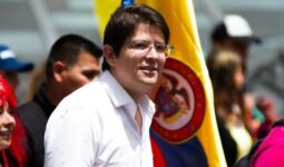 Una derrota para Colombia la muerte de Miguel Uribe, aspirante presidencial.