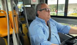 Voy Contigo, una estrategia para acercarse a usuarios de Qrobus.