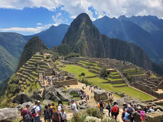 En este momento estás viendo ¿Machu Picchu podría dejar de ser una Maravilla del Mundo?
