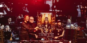 Mariana BO y la Filarmónica de Querétaro logran un lleno total en el Teatro Metropolitano