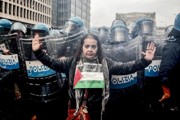 En este momento estás viendo Italia en huelga general protesta contra la agresión en Gaza