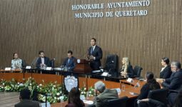 Felifer Macías rinde su primer informe: “Somos el gobierno más callejero en la historia de Querétaro”