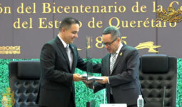 La crítica con respeto también permite avanzar: Eric Gudiño entregó el informe de gobierno ante los diputados