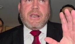 Morena acusa simulación en entrega del Informe al Congreso