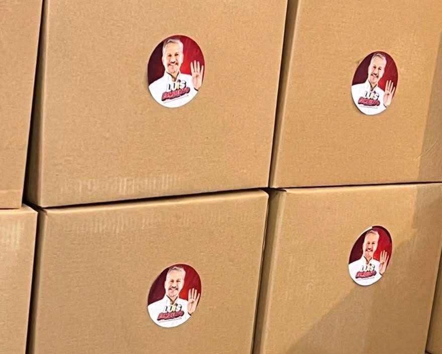 En este momento estás viendo Llevamos meses de ver la cara de los panistas en espectaculares: Sinuhé Piedragil