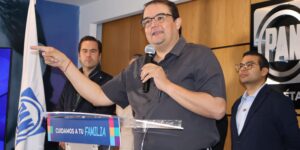 PAN desconoce a Mesa Directiva electa por la 4T y anuncia acciones legales