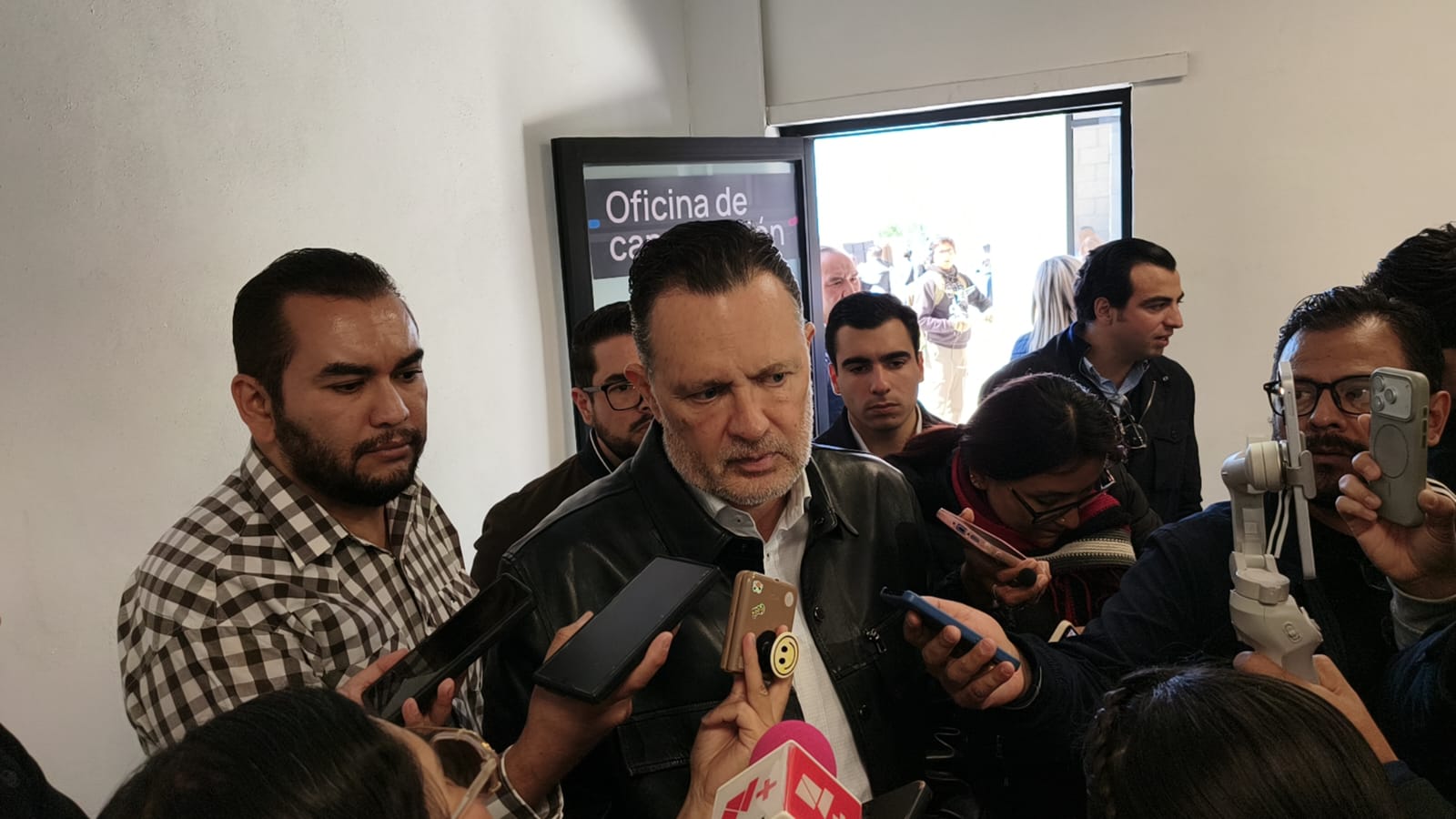 En este momento estás viendo Respalda Kuri votación contra la legalización del aborto por convicción personal