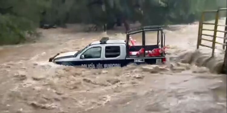 Asciende a 81 mdp el saldo en vehículos e inmuebles asegurados por las lluvias en Querétaro