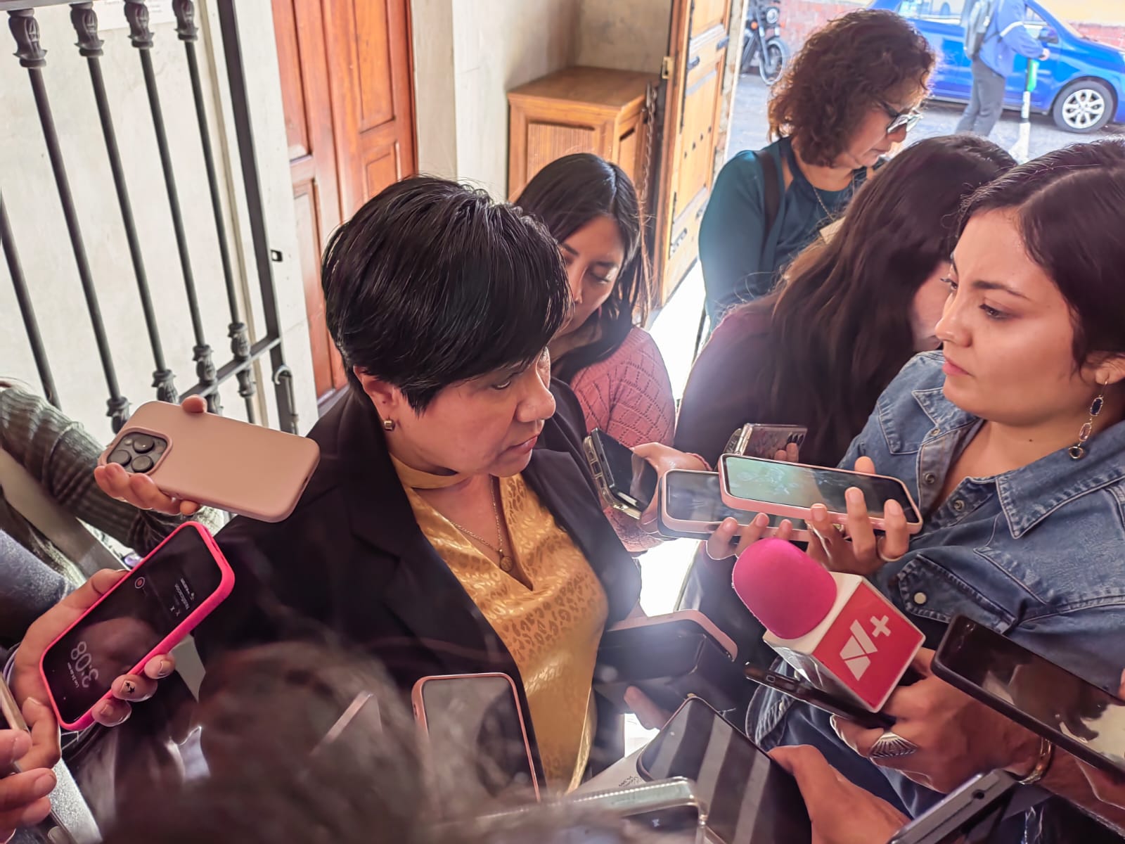 En este momento estás viendo Un paciente grave y cuatro más estables fueron trasladados vía aérea desde la Sierra, luego de accidente fatal