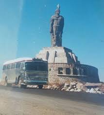 Víctor Gutiérrez escultor del monumento a Conín