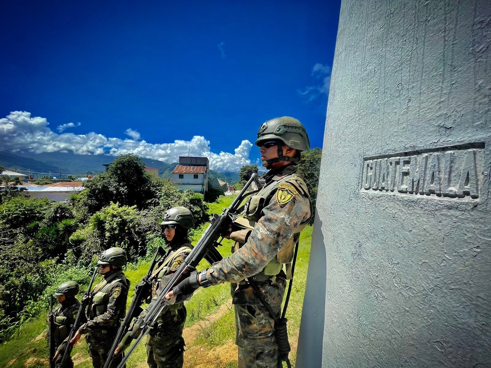 En este momento estás viendo Soldado guatemalteco herido en la frontera sur de México