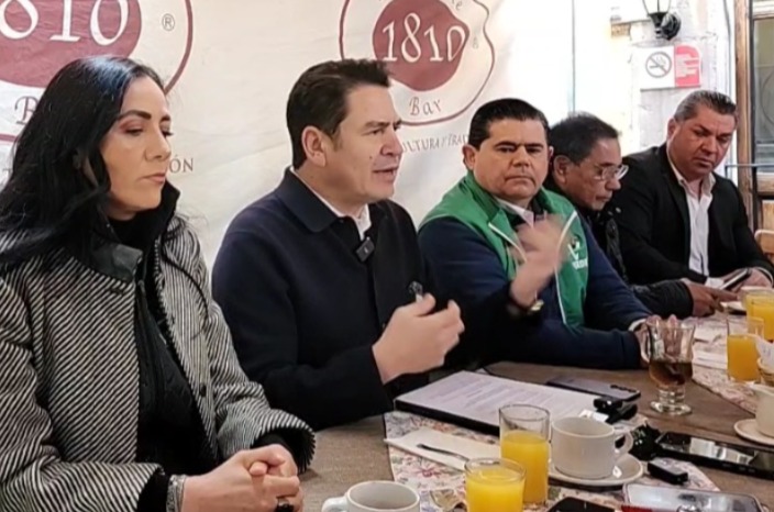 En este momento estás viendo Retiene Astudillo dirigencia estatal del PVEM por 3 años más
