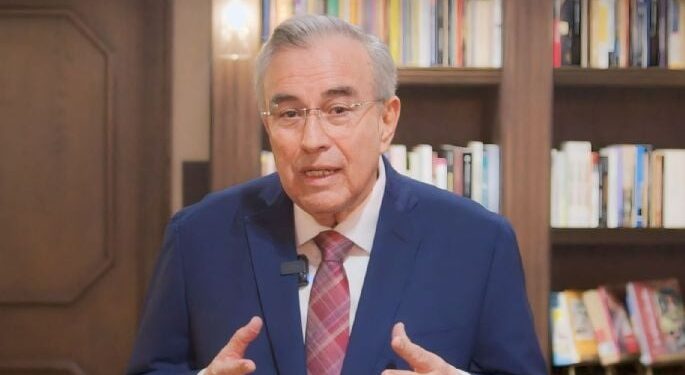 Congelan cuentas de Rocha Moya y se entregan funcionarios