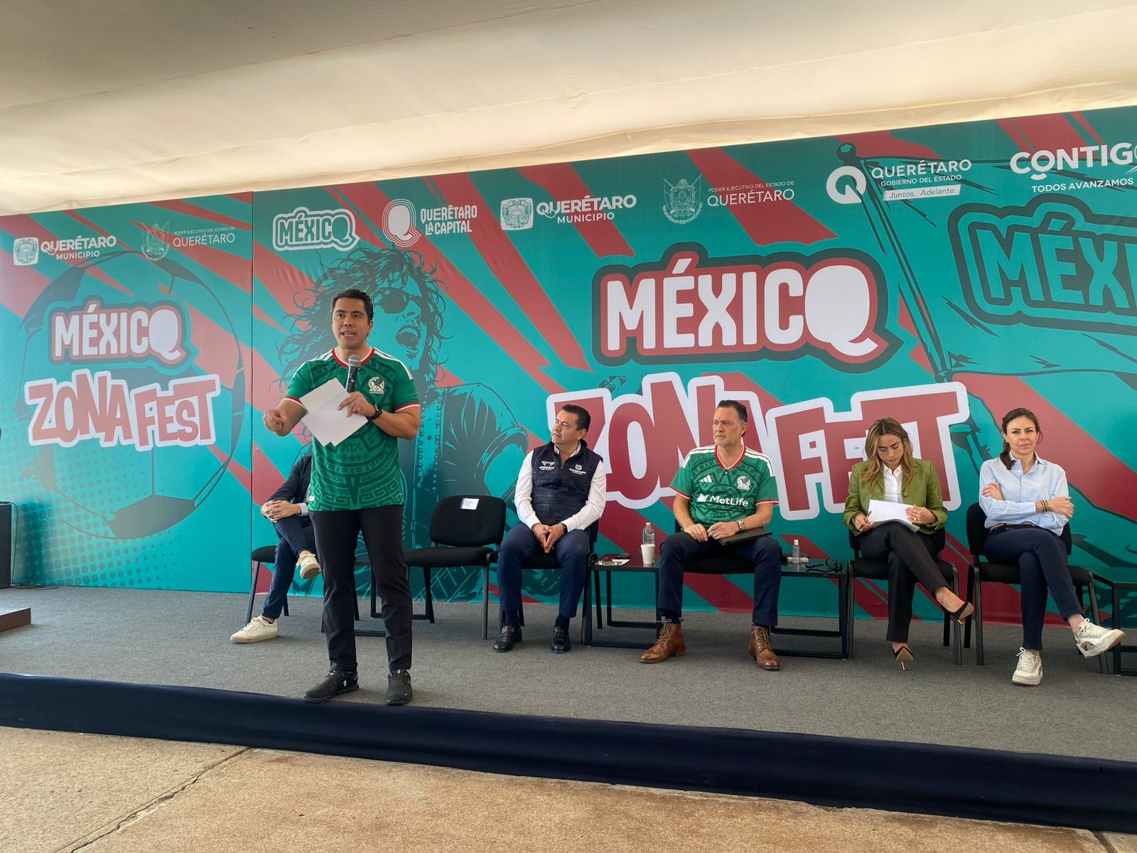 En este momento estás viendo Presentan Zona Fest para el Mundial en el Estadio Corregidora; Bronco, El Tri y Mi Banda El Mexicano se presentarán en vivo