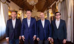 Gobernador anuncia salida de Rogelio Vega, lo reemplaza Mauricio Herbert