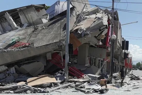 Casi una veintena de muertos y 134 heridos tras el terremoto en Filipinas