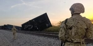 Ataque con explosivos a un tren en Colombia