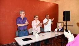 Homenaje póstumo al cronista honorario de Querétaro