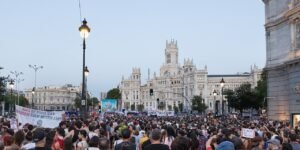 En Europa protestan miles de inconformes