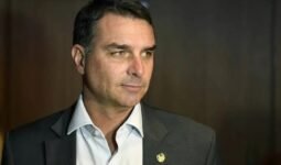 Flavio Bolsonaro llegó ‘sano y salvo’ a Estados Unidos
