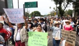 Nueva megamarcha contra el agua sucia en Guadalajara